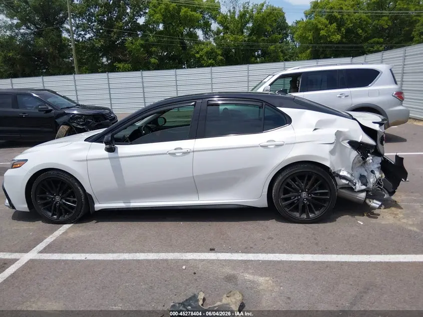 2021 TOYOTA CAMRY XSE