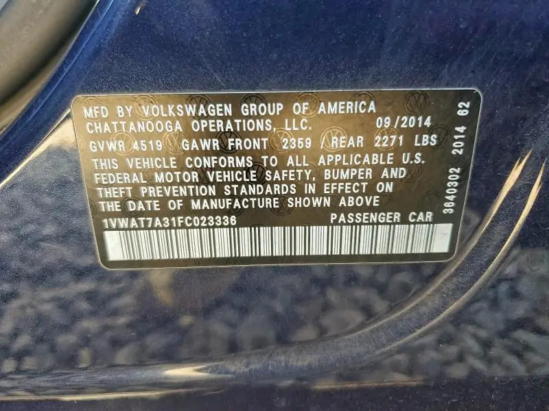 2015 VOLKSWAGEN PASSAT S  