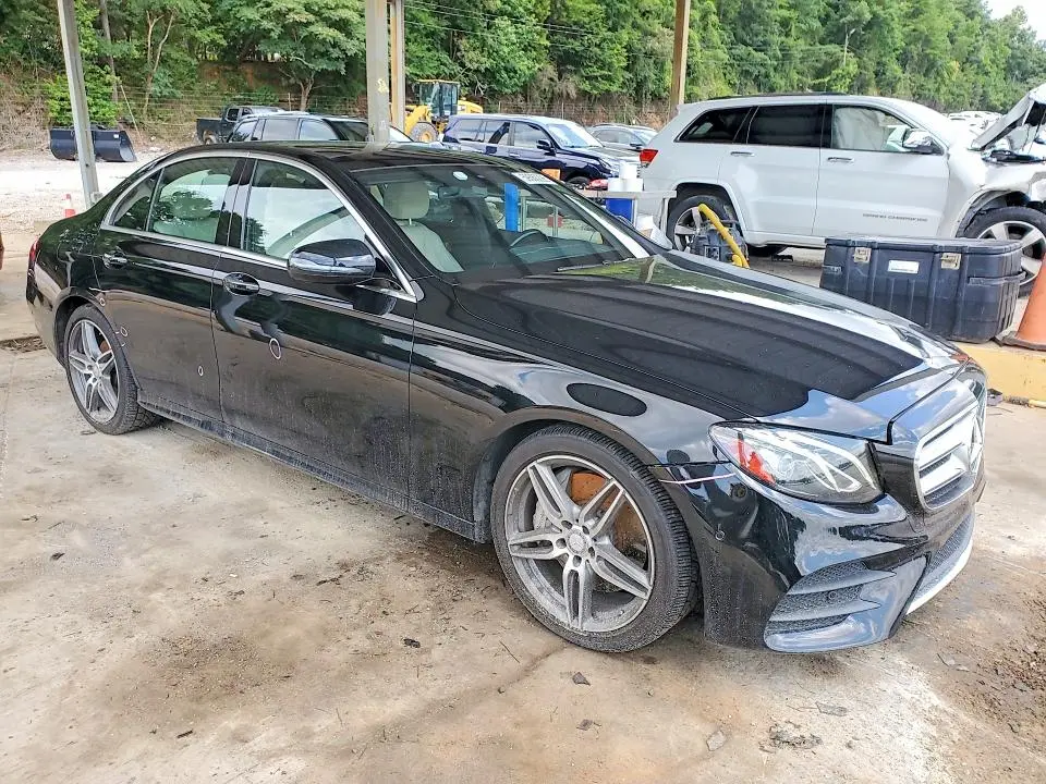 2017 MERCEDES-BENZ E 300  