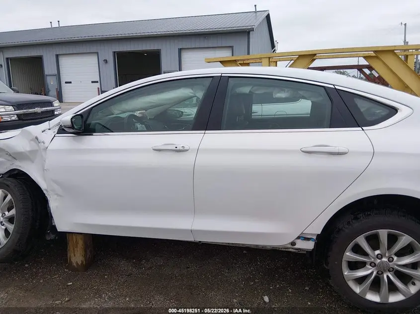 2015 CHRYSLER 200 C