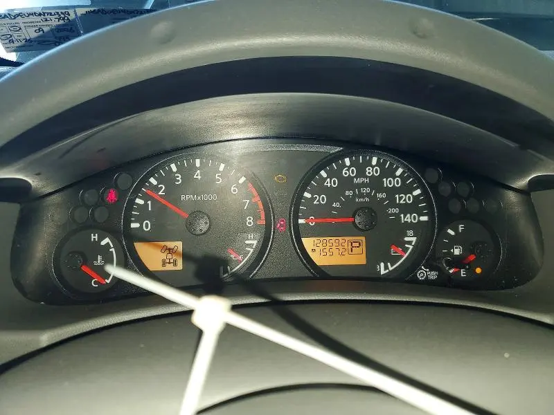 2013 NISSAN FRONTIER S  