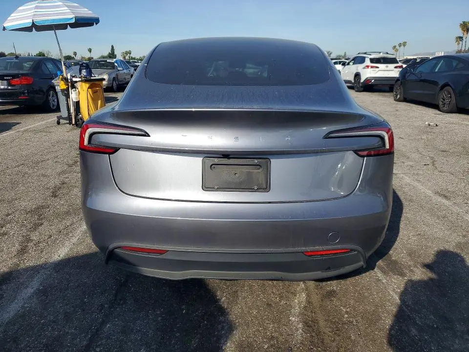 2024 TESLA MODEL 3   