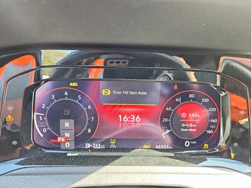 2023 VOLKSWAGEN GTI SE  