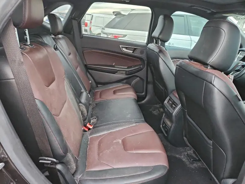 2022 FORD EDGE TITANIUM  