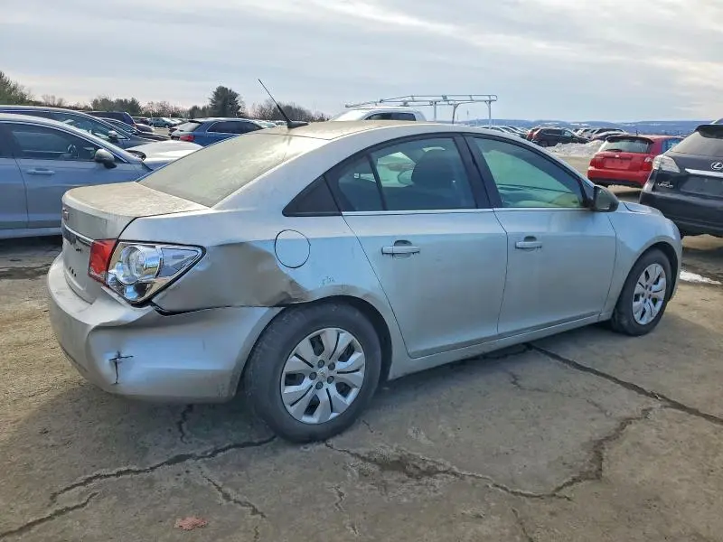 2013 CHEVROLET CRUZE LS  