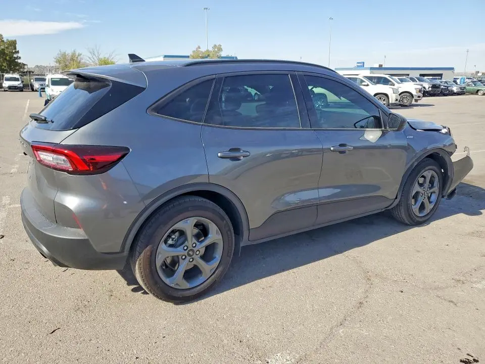 2025 FORD ESCAPE ST LINE  