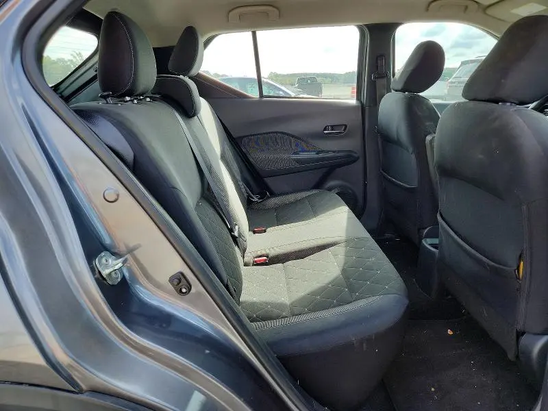 2019 NISSAN KICKS SV  