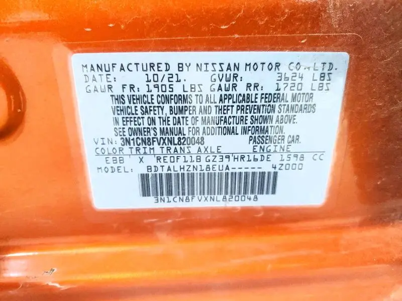 2022 NISSAN VERSA SR  