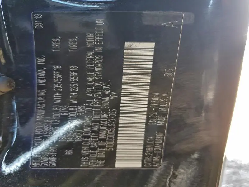 2020 TOYOTA SIENNA XLE  