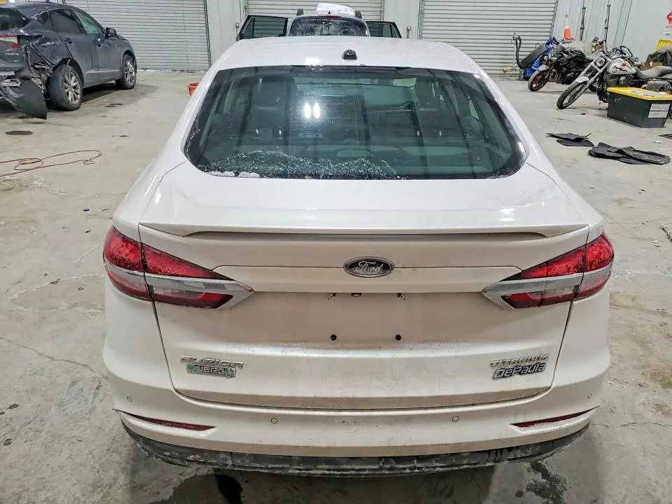 2019 FORD FUSION TITANIUM  
