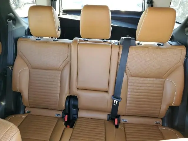 2017 LAND ROVER DISCOVERY FIRST EDITION  