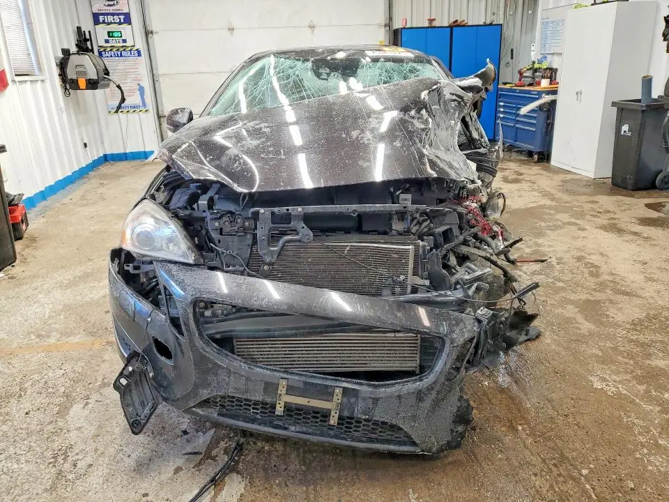 2011 VOLVO S60 T6  
