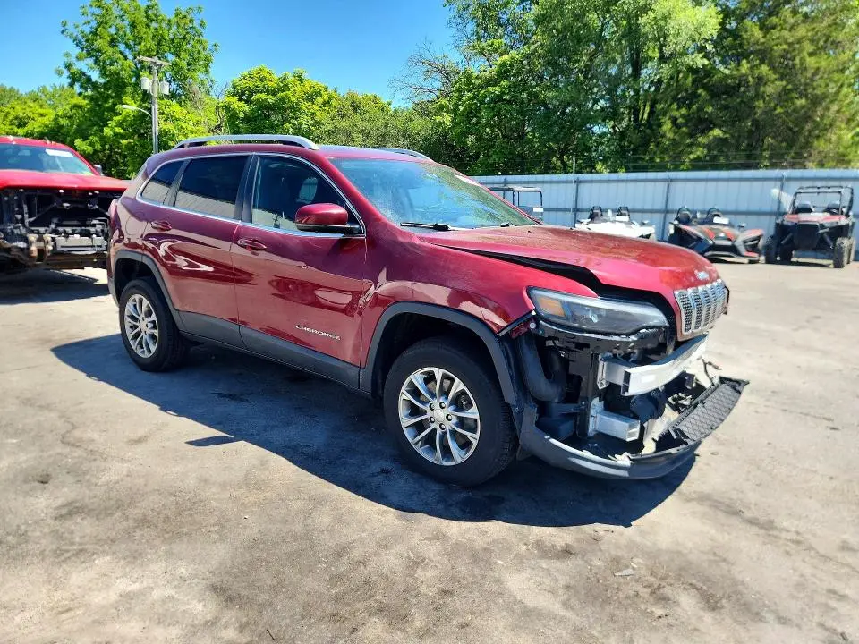 2019 JEEP CHEROKEE LATITUDE PLUS  