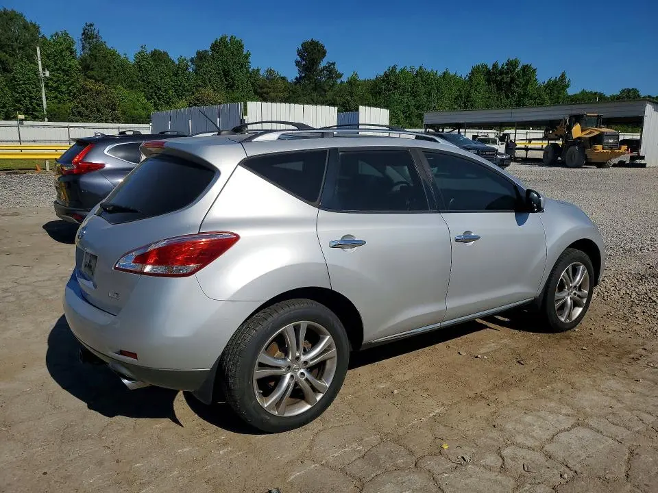 2011 NISSAN MURANO S  