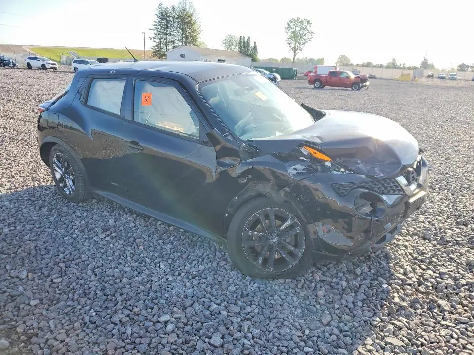 2016 NISSAN JUKE S  