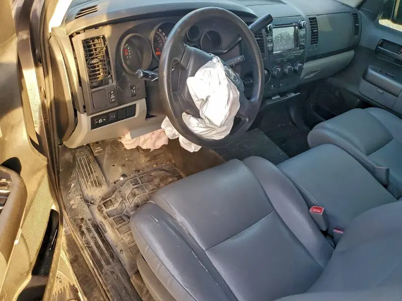 2011 TOYOTA TUNDRA DOUBLE CAB SR5  