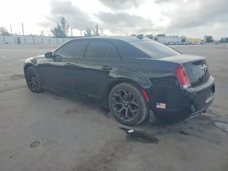 2019 CHRYSLER 300 TOURING  