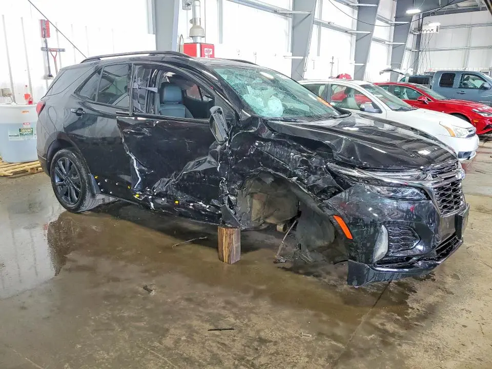 2023 CHEVROLET EQUINOX RS  