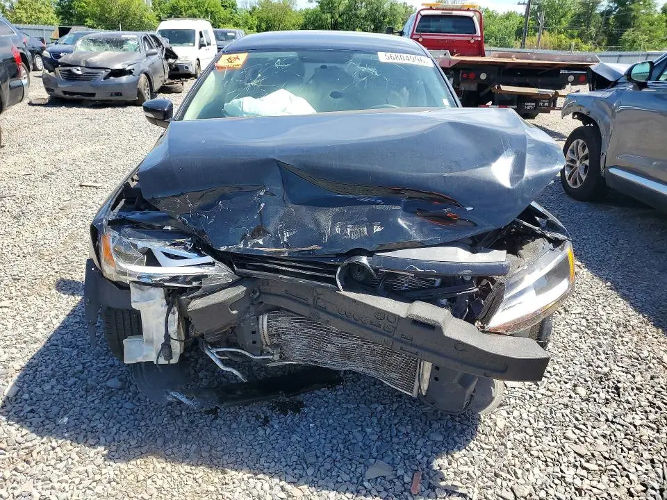 2012 VOLKSWAGEN JETTA SE  