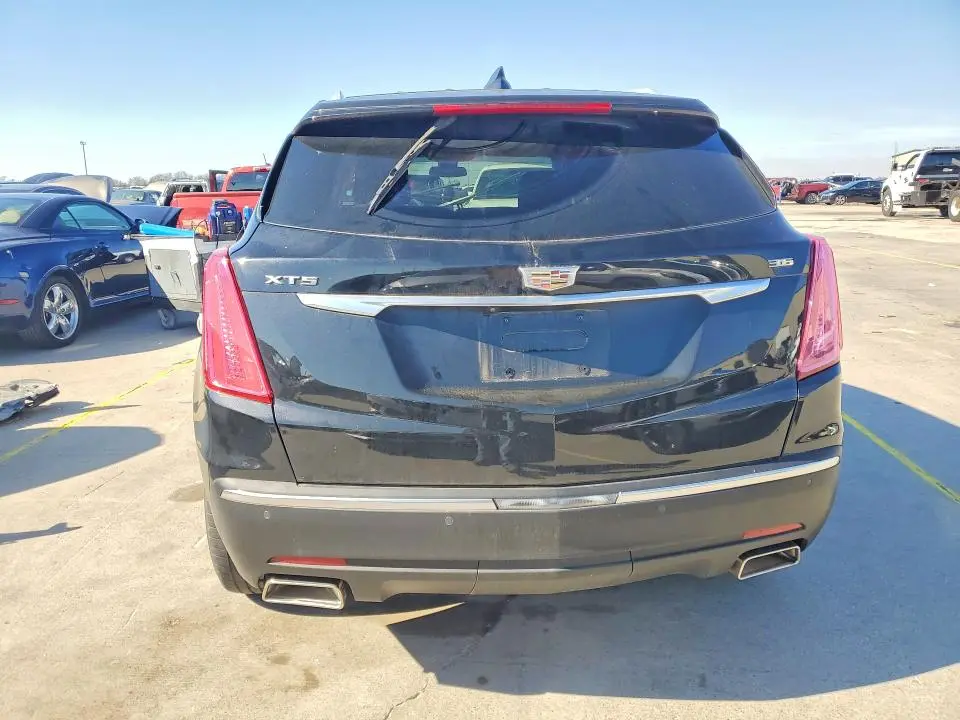 2017 CADILLAC XT5 PREMIUM LUXURY  