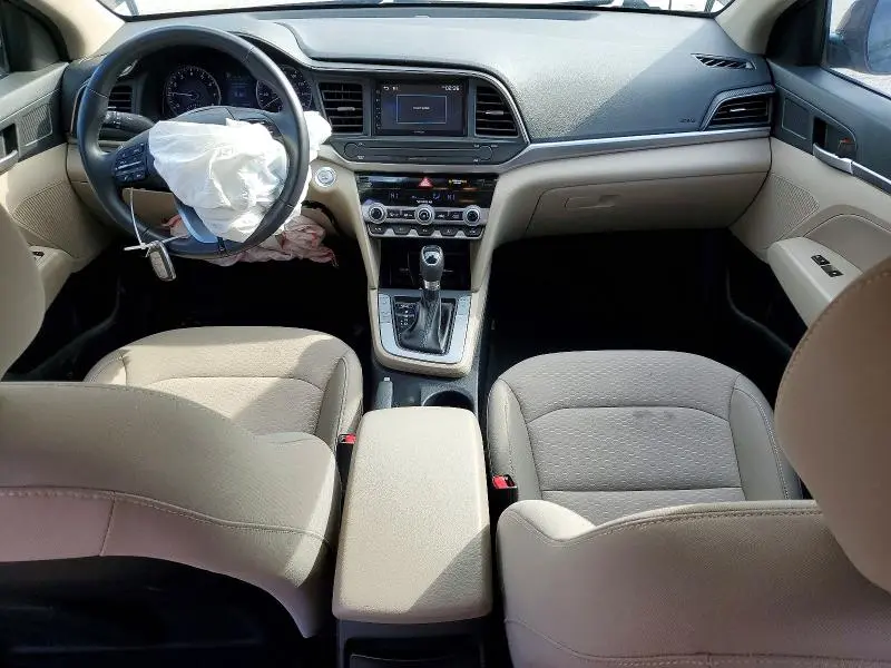 2019 HYUNDAI ELANTRA SEL  