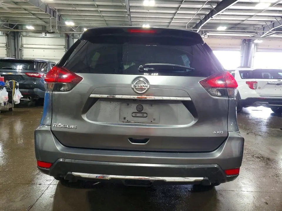2017 NISSAN ROGUE S  