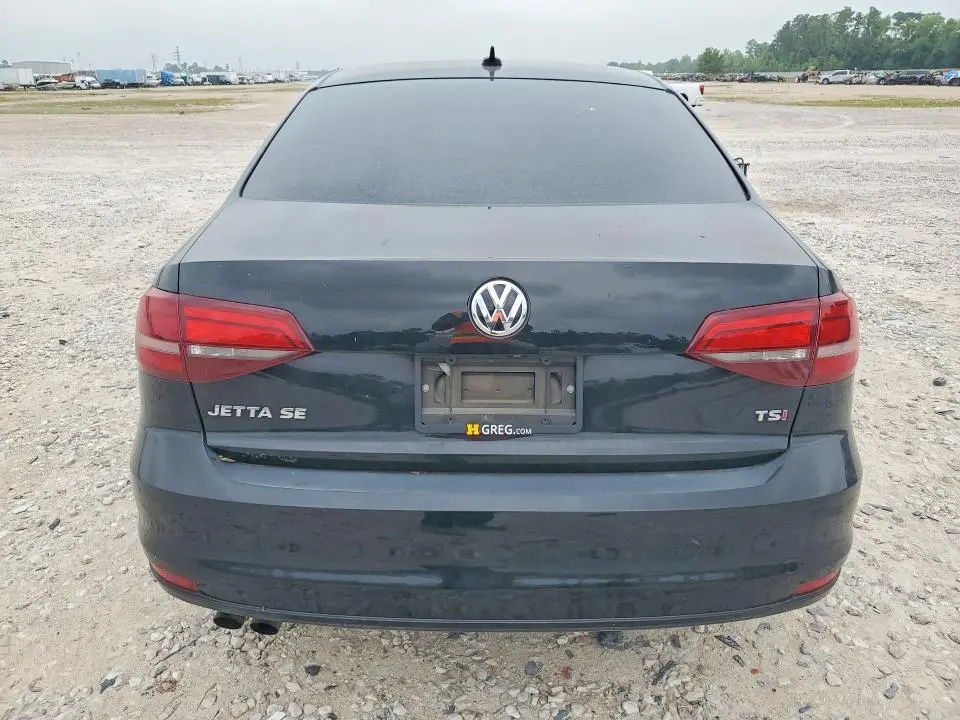 2018 VOLKSWAGEN JETTA SE  