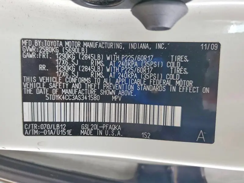 2010 TOYOTA SIENNA XLE  