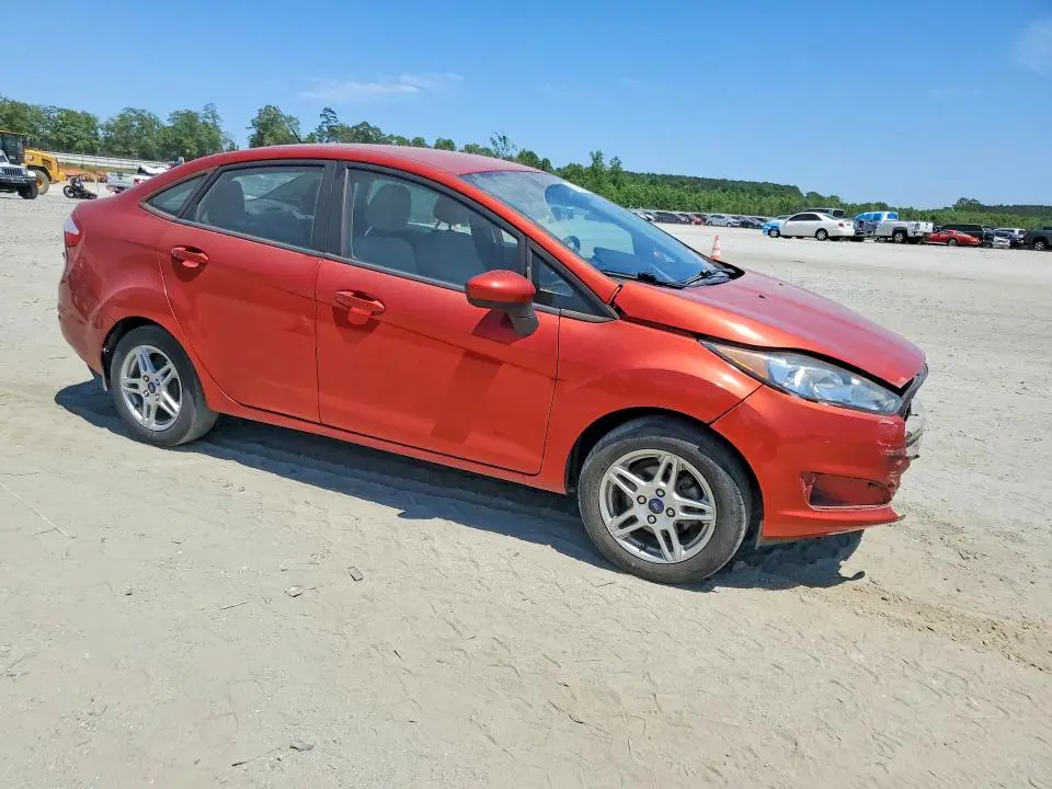 2019 FORD FIESTA SE  