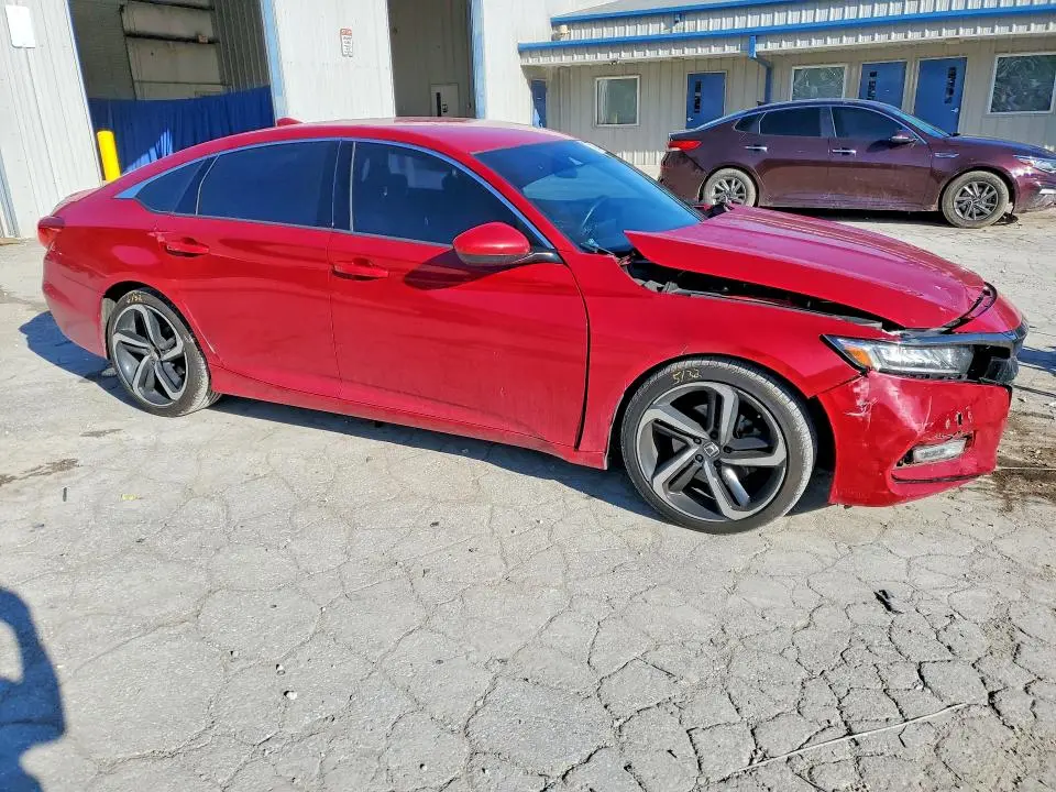 2019 HONDA ACCORD SPORT  