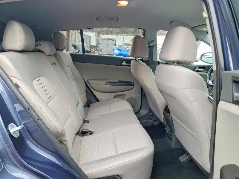 2018 KIA SPORTAGE LX  