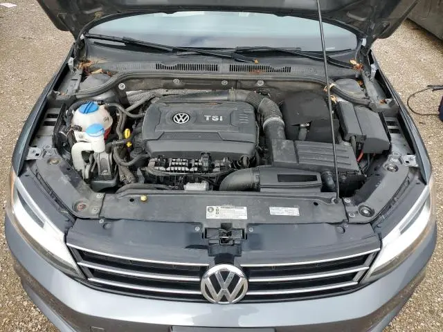 2016 VOLKSWAGEN JETTA SPORT  
