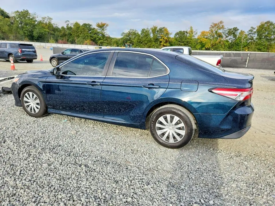 2019 TOYOTA CAMRY L  