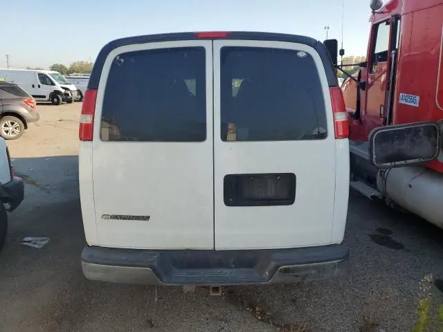 2017 CHEVROLET EXPRESS G3500 LT  