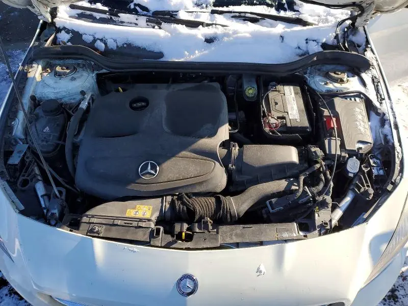 2016 MERCEDES-BENZ CLA 250 4MATIC  