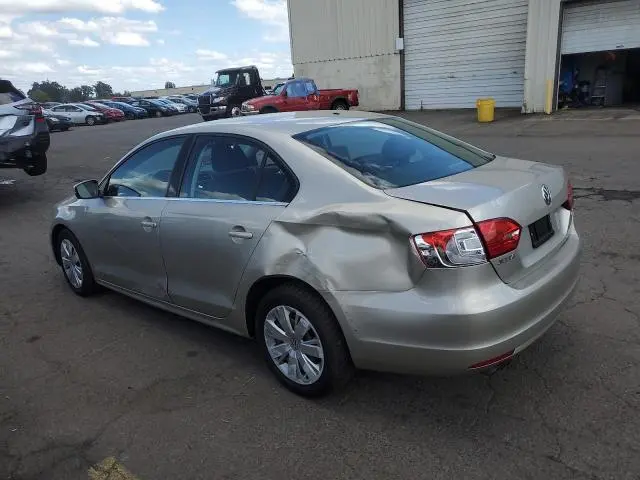 2013 VOLKSWAGEN JETTA SE  