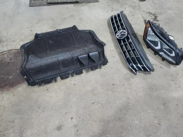 2019 VOLKSWAGEN PASSAT WOLFSBURG  