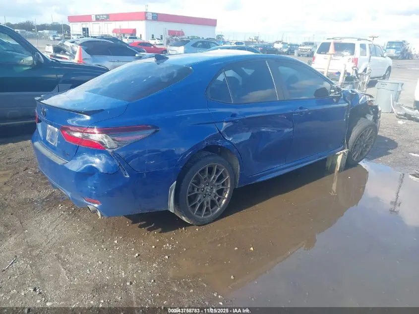 2023 TOYOTA CAMRY SE NIGHTSHADE EDITION