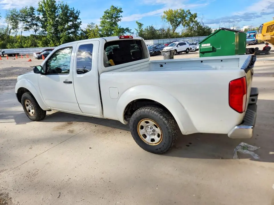 2016 NISSAN FRONTIER S  