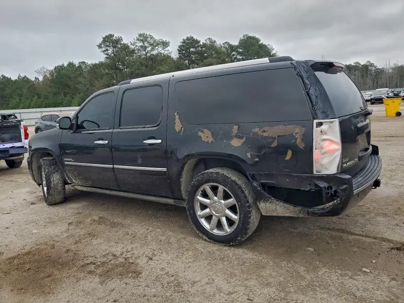 2011 GMC YUKON XL DENALI  