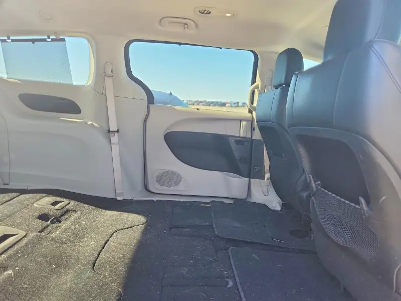 2017 CHRYSLER PACIFICA TOURING L  