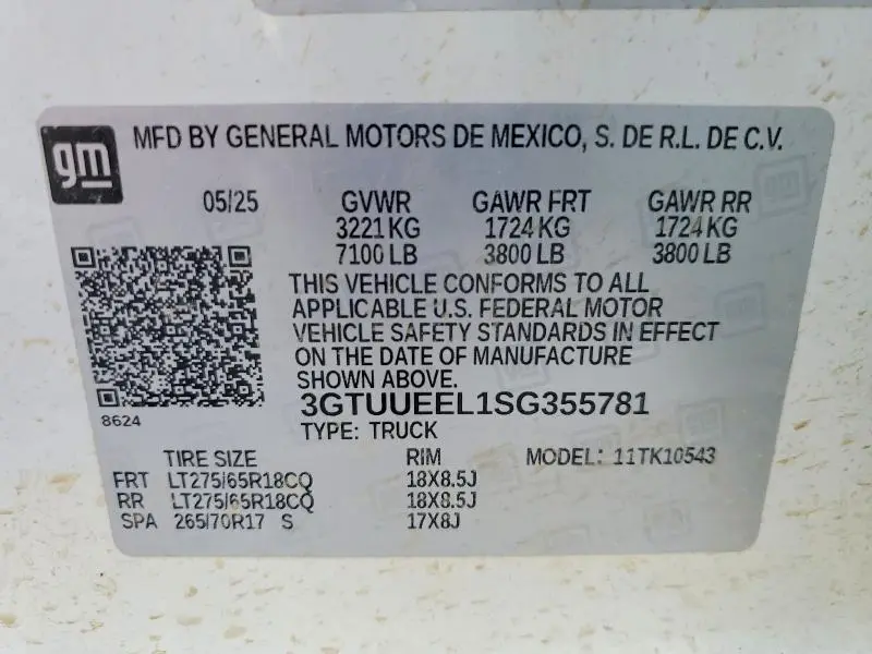 2025 GMC SIERRA K1500 AT4  