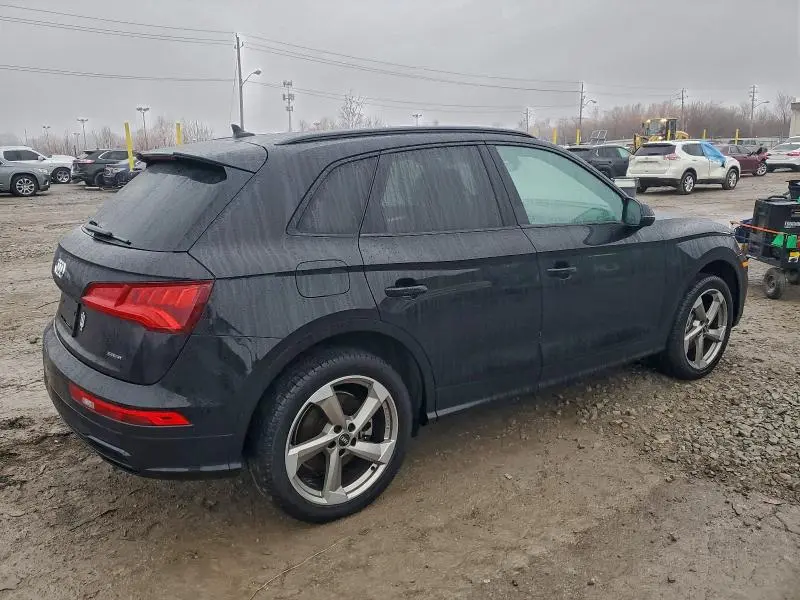 2020 AUDI Q5 TITANIUM PREMIUM PLUS  