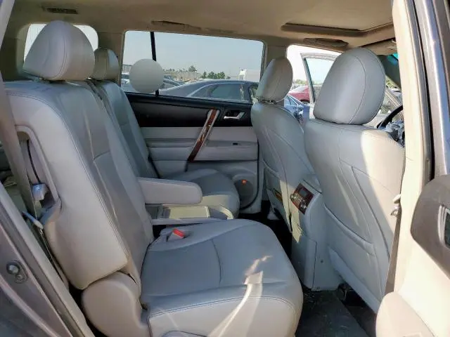 2012 TOYOTA HIGHLANDER LIMITED  