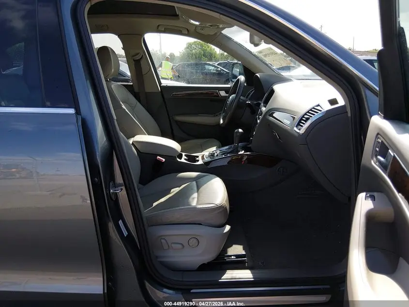 2012 AUDI Q5 2.0T PREMIUM