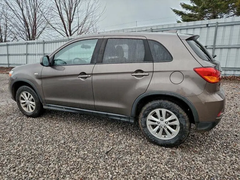 2019 MITSUBISHI RVR SE  