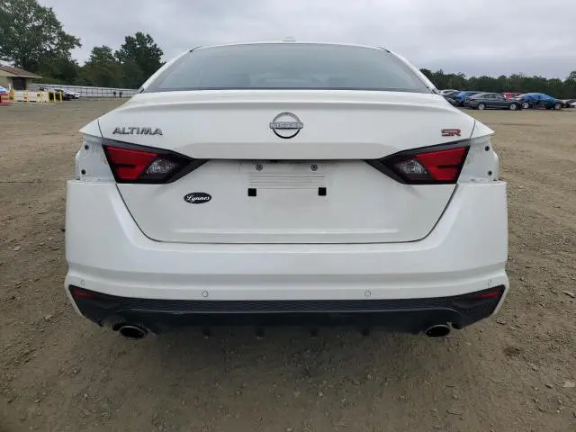 2025 NISSAN ALTIMA SR  