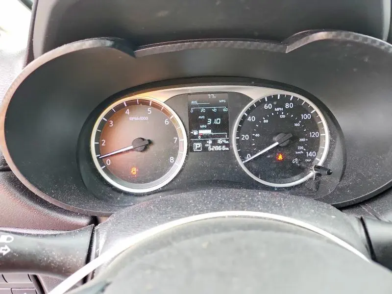 2021 NISSAN VERSA S  