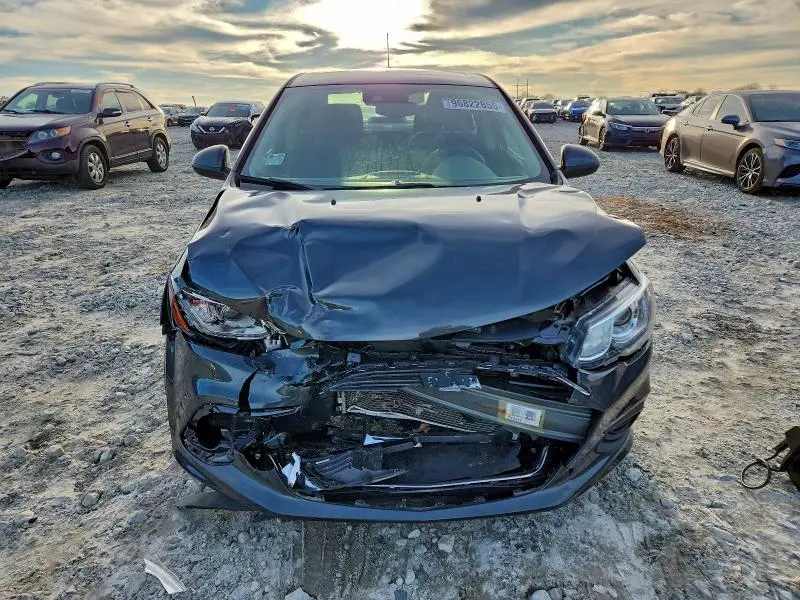 2017 CHEVROLET SONIC LT  