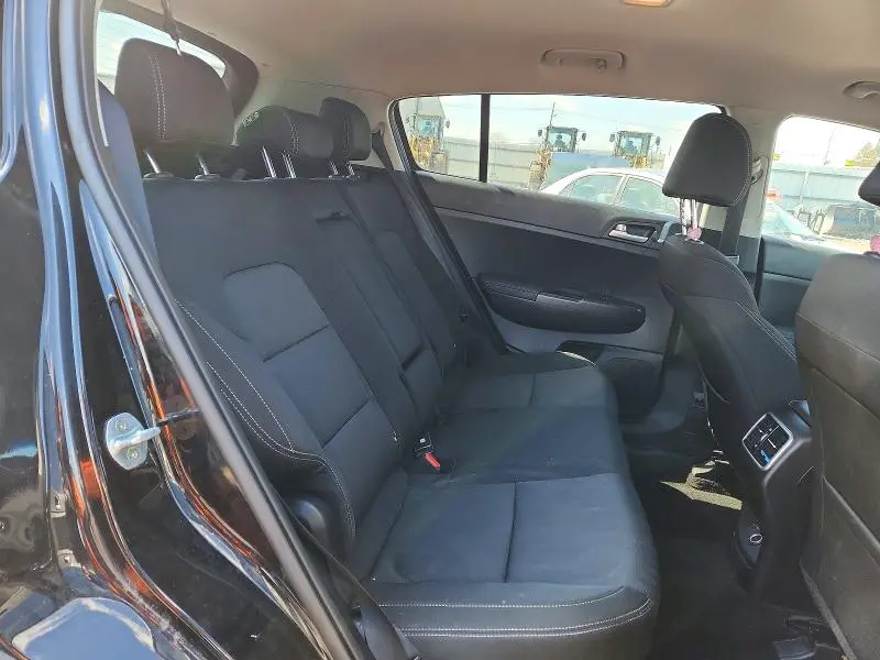 2021 KIA SPORTAGE LX  